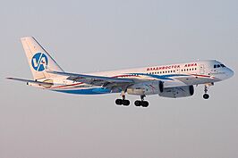 Tupolev Tu-204-300, Vladivostok Air AN1475731.jpg