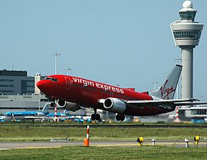 Archivo:Virgin Express Boeing 737-36N