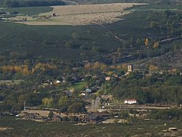 Vista de la localidad de Campillo de Ranas desde las laderas  del pico   Ocejón