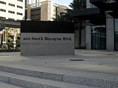 200 South Biscayne Blvd, Wachovia Financial Center sign