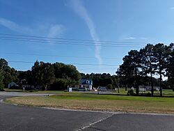 A cloudless afternoon in Wattsville.jpg