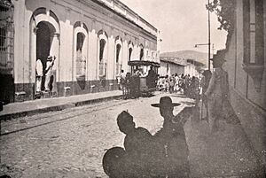 Archivo:Antiguacatedralreconstruccion 16