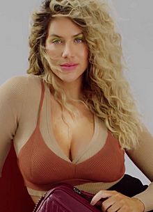 Arezzo 2020 por Giovanna Ewbank - 09.jpg