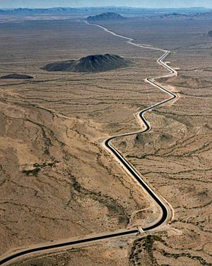 Archivo:Arizona cap canal