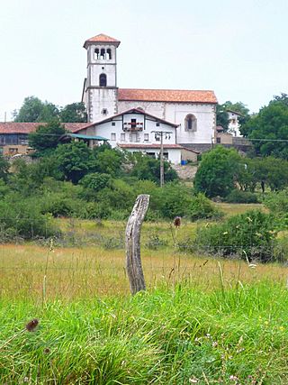 Beluntza (Urkabustaiz) - Iglesia de San Pedro 01.jpg