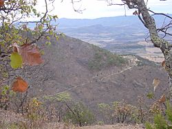 Cerro del espinazo del diablo.jpg