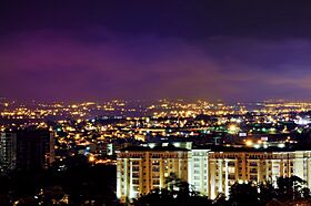 Escazú at night 2009.jpg