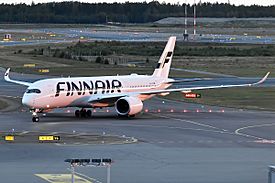 Finnair, OH-LWO, Airbus A350-941 (49565716892).jpg