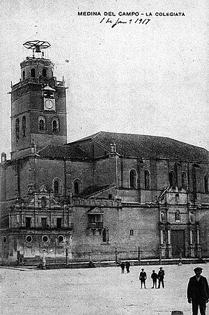 Archivo:Fundación Joaquín Díaz - Iglesia Colegiata de San Antolín - Medina del Campo (Valladolid) (1)