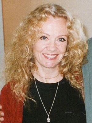 Archivo:Hayley Mills (1997)
