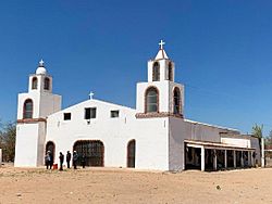 Iglesia Santa Rosa de Lima, Loma de Bácum.jpg