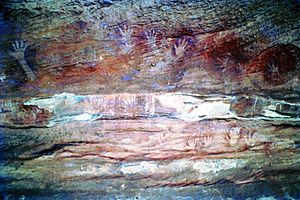 Archivo:Mootwingie rock art - Mutawintji National Park