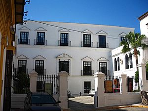 Archivo:Palacio ducal medina sidonia sanlúcar barrameda 1