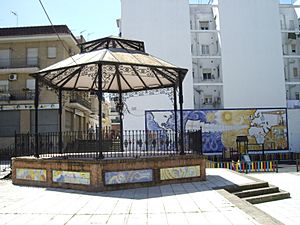 Archivo:Plaza del Auditorio de San Juan de Aznalfarache