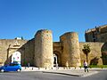 Puerta de Carlos V y puerta del Almocábar