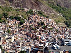 Archivo:Rocinha Favela
