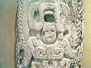 Archivo:Stele maya
