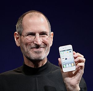Archivo:Steve Jobs Headshot 2010-CROP