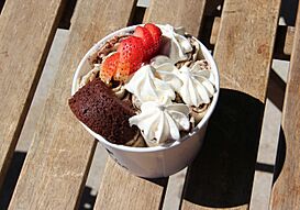 Stir-fried ice cream on Buford Highway, September 2016 2.jpg