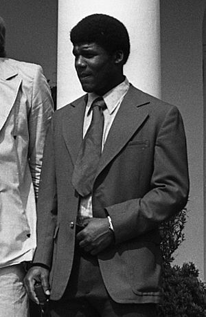 Archivo:Wayne Radford