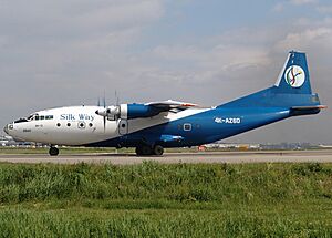 Antonov An-12BP, Silk Way Airlines AN1219221.jpg