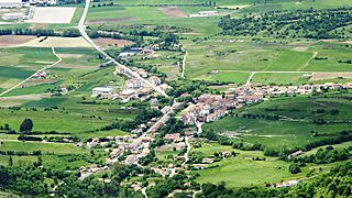 Araya, en el municipio de Aspárrena (Álava, España).jpg