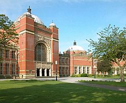 Archivo:Aston Webb Hall, Birmingham University