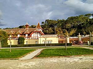 Archivo:Caballerizas Reales de la Magdalena 1