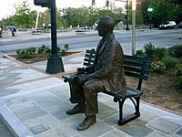 Archivo:Charles Townes statue