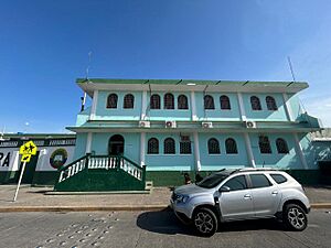 Archivo:Colegio Divina Pastora Riohacha Colombia
