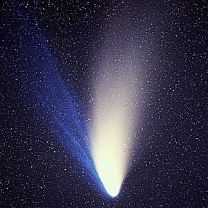 Archivo:Comet Hale-Bopp 1995O1