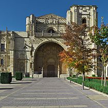 Convento de San Marcos (León). Fachada de la iglesia