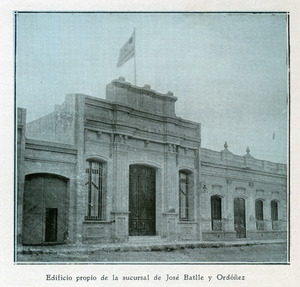Archivo:El Libro Del Centenario Del Uruguay-page 410-recorte2