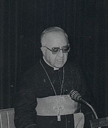 Entrega titulo doctor honoris causa a Monseñor Derisi 9-12-1980 (01).jpg
