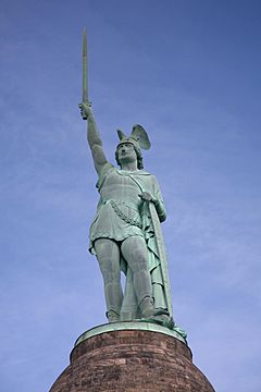 Archivo:Hermannsdenkmal statue