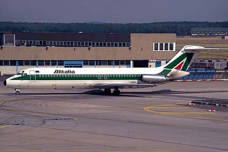 McDonnell Douglas DC-9-32, Alitalia JP6213188