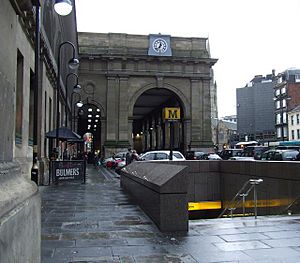 Archivo:Newcastle Central station - geograph.org.uk - 1111177