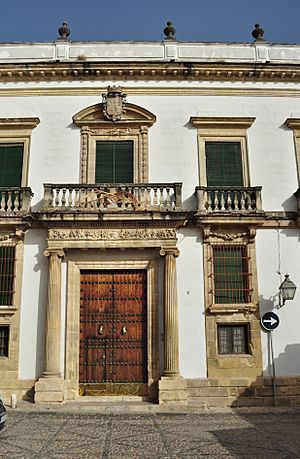 Archivo:Palacio Campo Real Jerez03