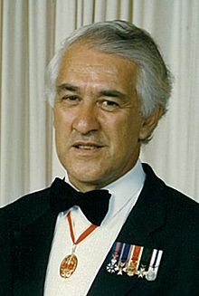 Paul Reeves para Niños