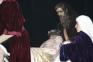 Archivo:SemanaSantaSevillaMarta1