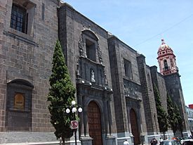 Templo del Convento de la Santísima Trinidad.JPG