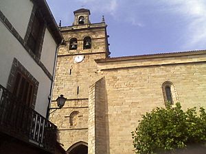 Archivo:Torre de Santa María la Mayor de Ledesma
