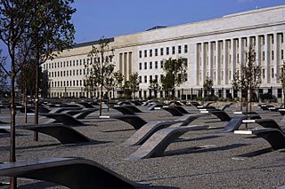 US Navy 080904-N-5319A-008 The Pentagon Memorial honoring the 184 people killed at the Pentagon and on American Airlines flight 77.jpg