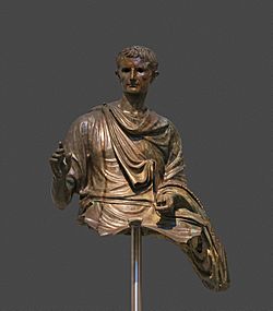 Augustus Bronze X23322 NAMAthens.jpg