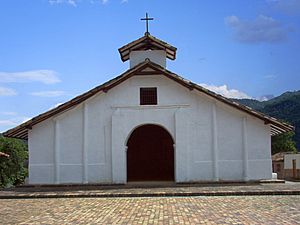Archivo:Capilla de Nuestra Señora de la Candelaria-Montebello