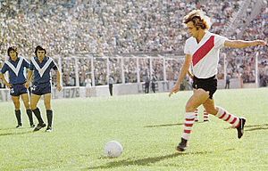 Archivo:Enrique Wolff River Plate