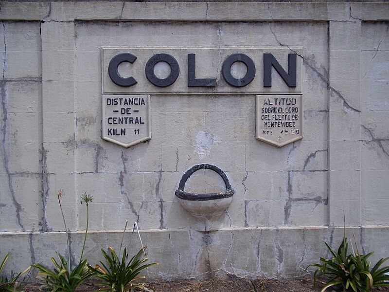 EstacionColon01