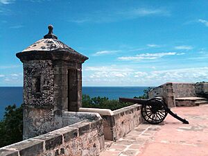 Archivo:FUERTEDESANMIGUEL