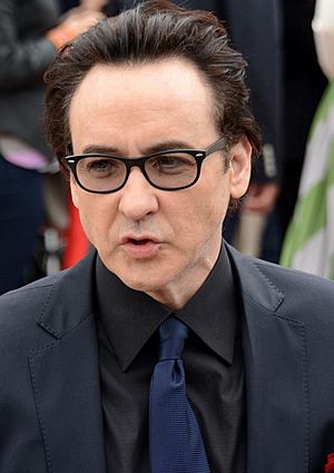 Archivo:John Cusack Cannes 2014