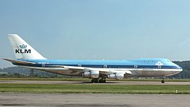 Archivo:KLM Boeing 747-200 PH-BUF (7491686916)